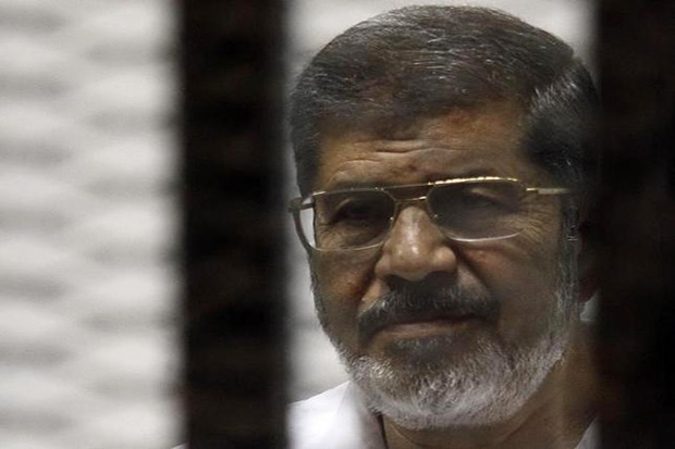 Morsi Keluhkan Perlakuan...