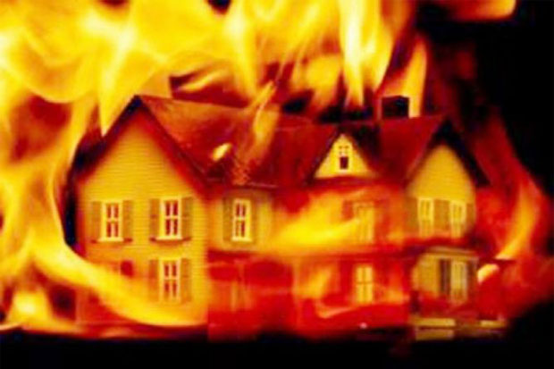 Rumah Terbakar di Sleman