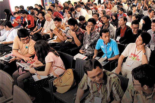 Mencari Aplikasi Smart...