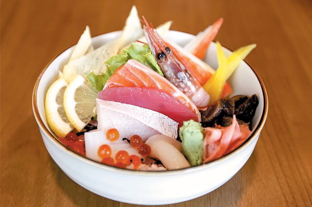 Varia Sushi Harga Bersahabat