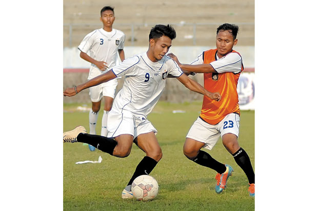 Menpora Bikin Klub Galau