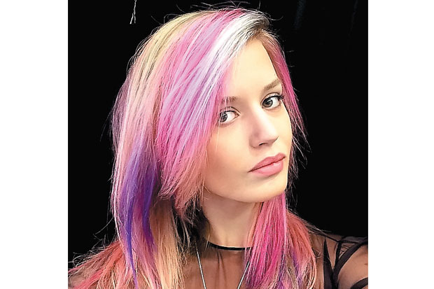 Tren Rambut Pink