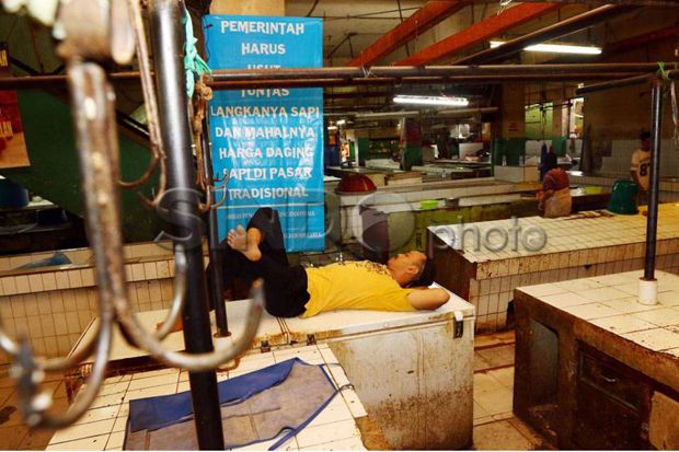 Ditolak Pedagang, Operasi...