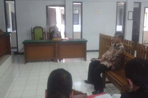 Eks Kepala Dinas Kesehatan...
