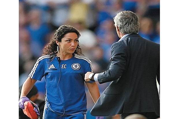 Si Cantik Carneiro Diusir...