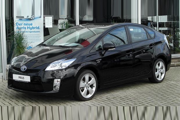 Toyota Prius 2016 Tertangkap...