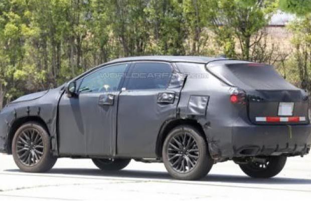 Lexus RX 7 Segera Masuk...