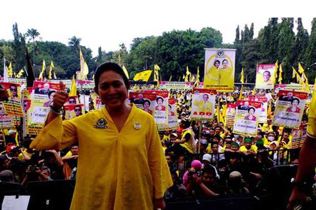 Titiek Soeharto: Yayasan...