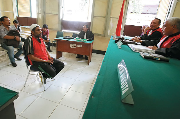 Syamsul Juga Dituntut...