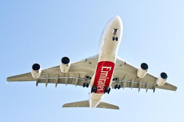 Emirates Buka Penerbangan...
