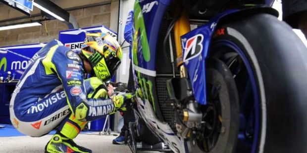 Rossi Bakal Geber Motor...