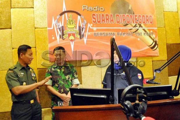 Oknum TNI Perampok di...