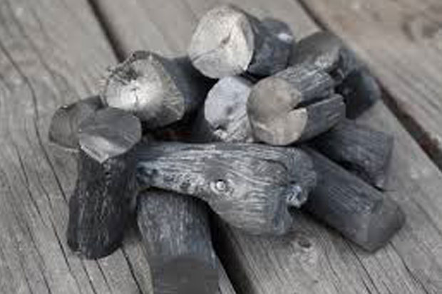 Charcoal , Pewarna Arang...