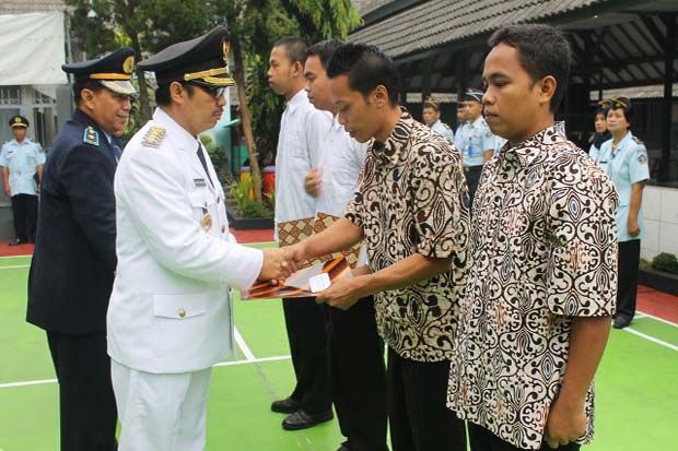 Dapat Remisi, Empat...