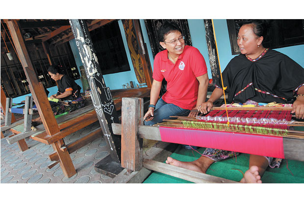 Bank Mandiri Pacu Bisnis...