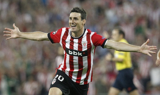 Aritz Aduriz, Tua-Tua...
