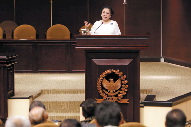 Megawati Soroti Eksistensi...