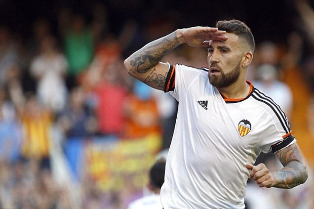 Selangkah Lagi Otamendi...
