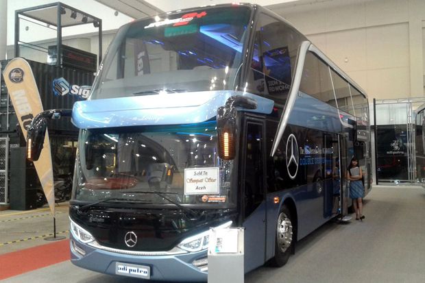 Jetbus Mercedes Benz...