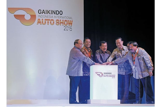 Industri Automotif Harus...