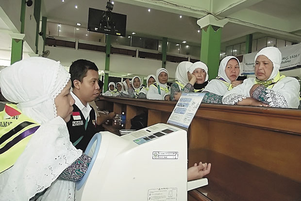 Calhaj Risti Jadi Perhatian...