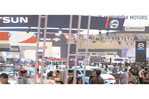Pameran Automotif Dari...