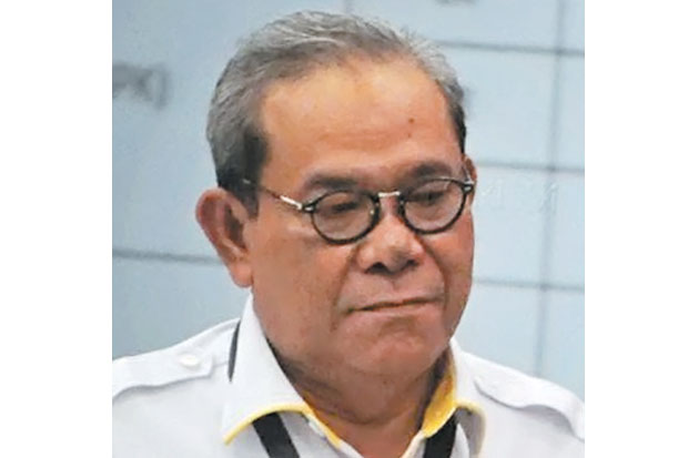 DPR Desak Harnojoyo...