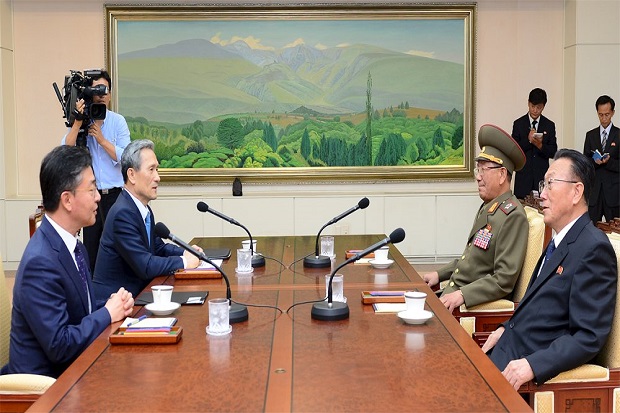 Duo Korea Kembali Lanjutkan...