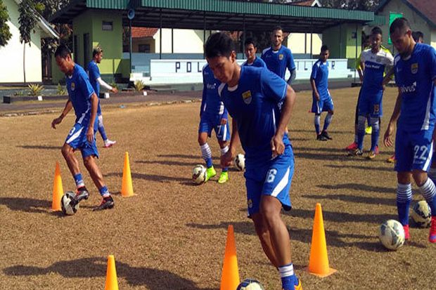 Penampilan Persib Masih...