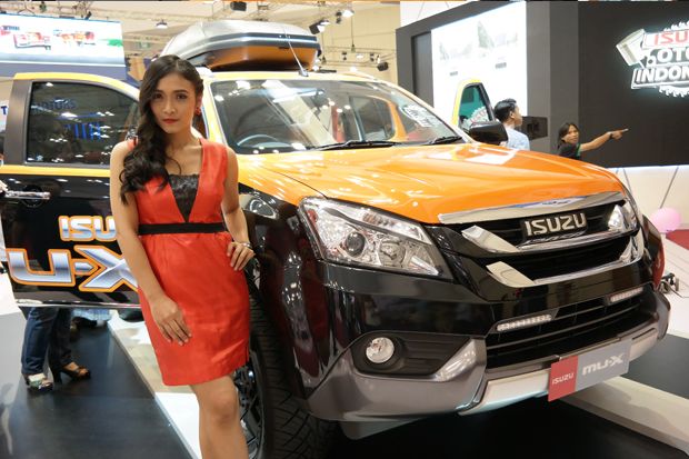 Isuzu MU-X Tampil Garang...