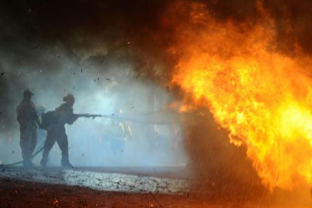 Pabrik Ban Ludes Terbakar