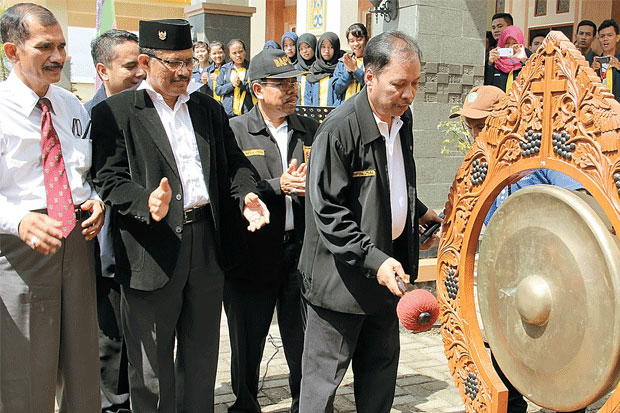 400 Atlet Bersaing Di...