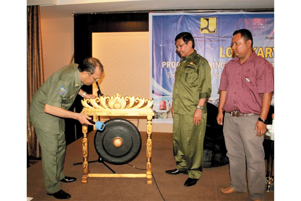 Benahi Permukiman Butuh...