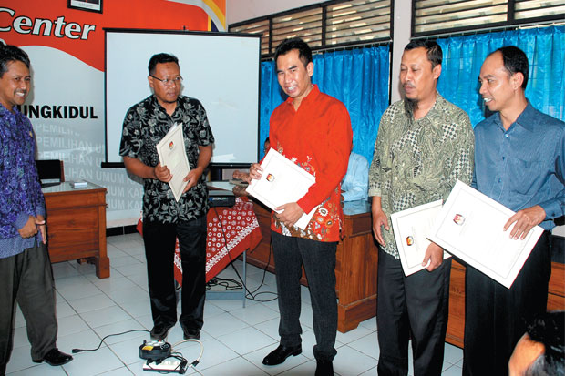 Cabup Mundur Didenda...