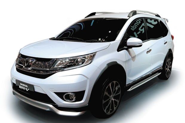 Honda BR-V Jadi Pusat...