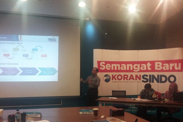 TRAC Yakin Raih Penghargaan...