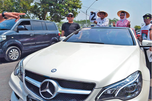 Asip-Arini Pamer Mercy,...