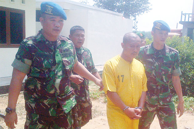 Oknum TNI Ditangkap...