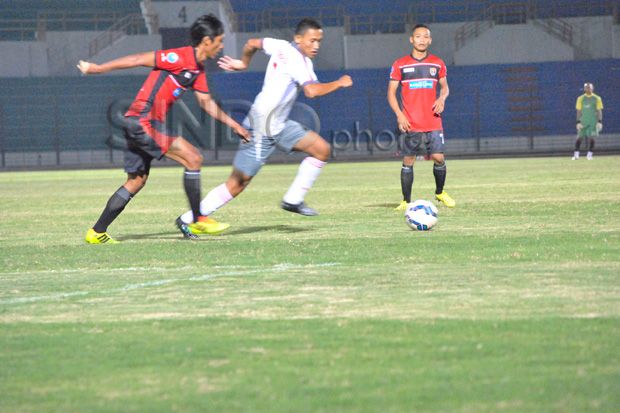 Persiba vs Perserang:...