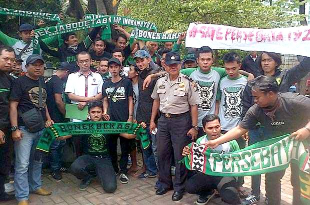 Bonek 1927 Tolak Nama...
