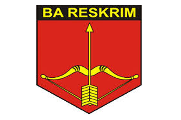 Bareskrim Geledah Ruang...