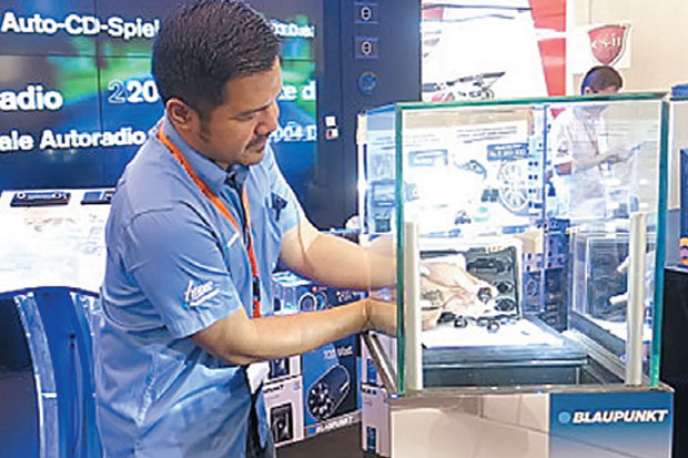 Blaupunkt Tawarkan Alat...