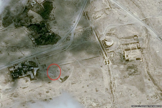 Gambar Satelit Tunjukkan...