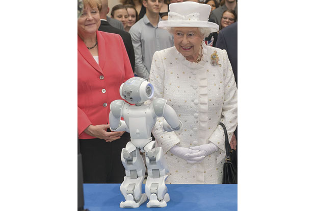 9 September, Ratu Elizabeth...