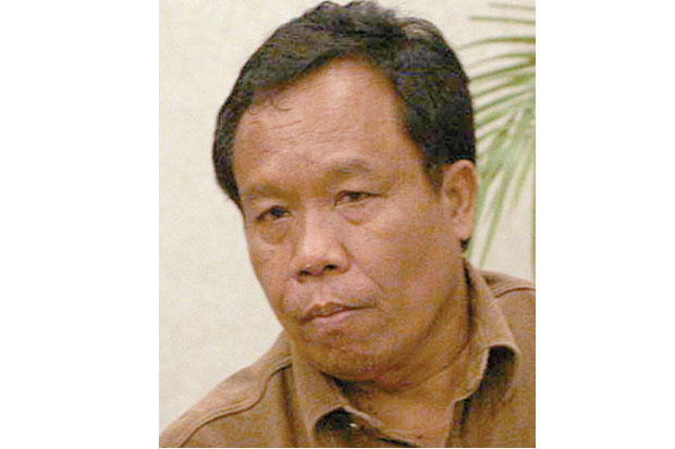 Bersembunyi di Balik...