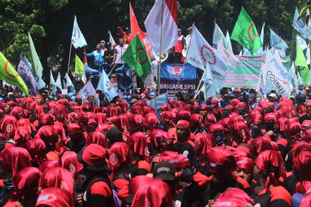 Demo Buruh, 3 Presiden...
