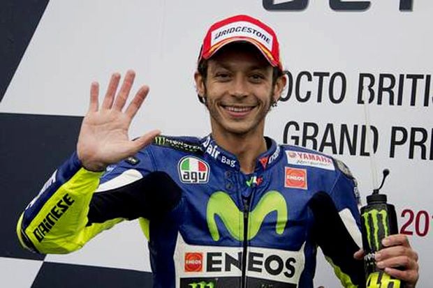 Jadi Juara, Rossi Cuma...