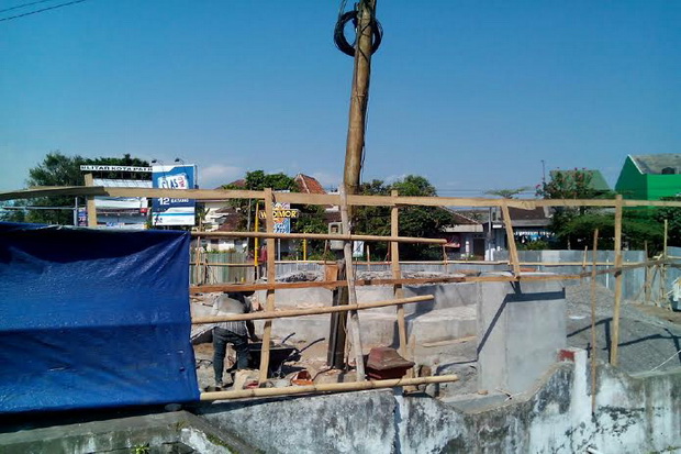 Proyek Patung Bung Karno...