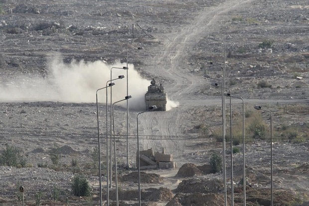 Ledakan di Sinai Tewaskan...