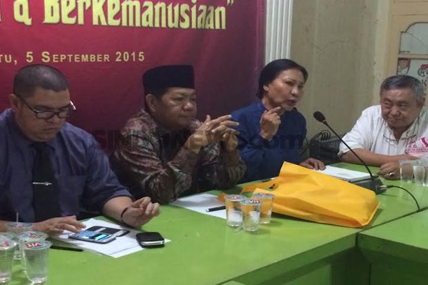 Kebijakan Ahok Arogan,...